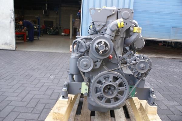 Mc13. Deutz bf4m2012c. Deutz bf4m2011. Deutz bf 4m. Deutz bf4m2011.